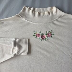 Huntington Ridge womens med Mock Neck Top‎ Floral Embroidered Long Sleeve Shirt
